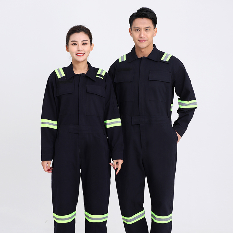 連體工作服
